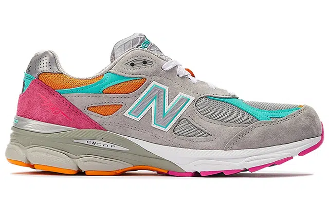 DTLR x New Balance NB 990 V3 Miami Drive