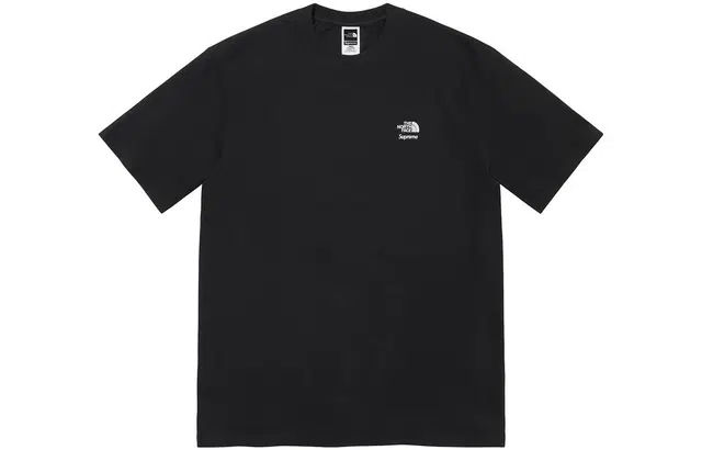 Supreme SS22 Week 16 Bandana Tee LogoT