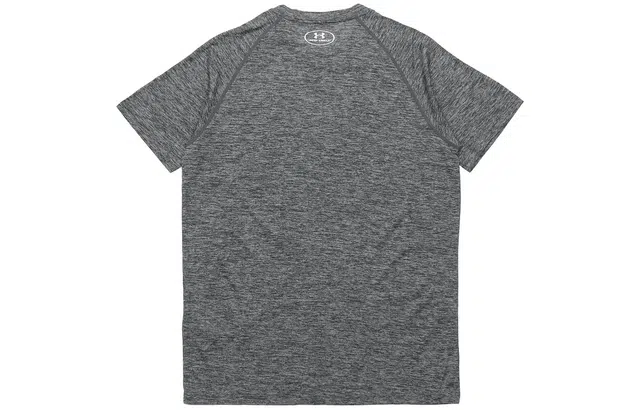 Under Armour T