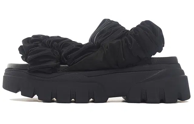 LiNing Hiker