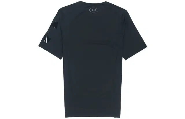 Under Armour T