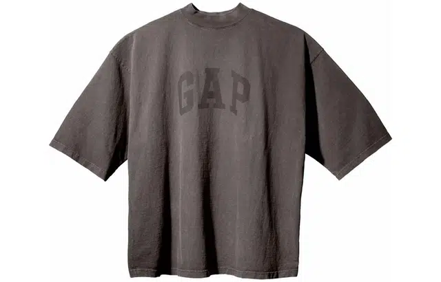 YEEZY x Gap x Balenciaga 34 Sleeve Tee T