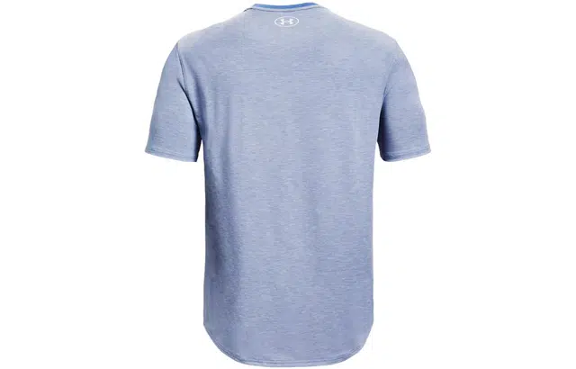Under Armour T