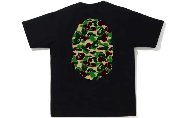 A BATHING APE
