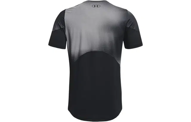 Under Armour T
