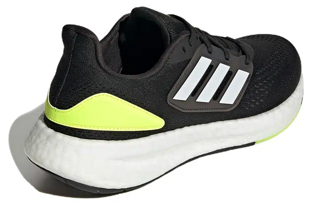 adidas Pure Boost 22