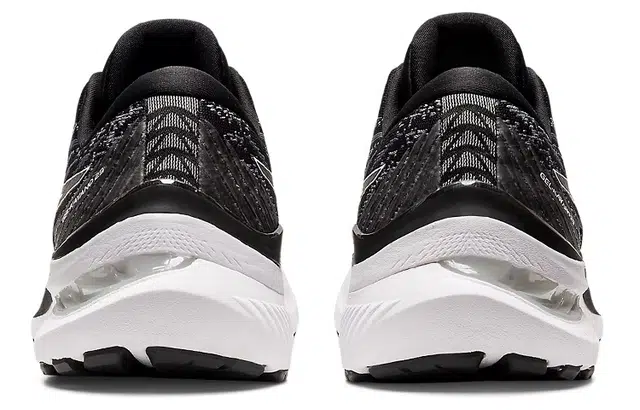 Asics GEL-KAYANO 29