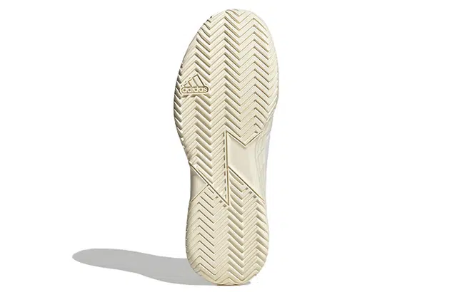 adidas Adizero Ubersonic 4