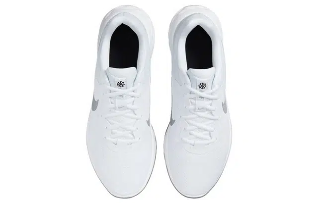Nike REVOLUTION 6 next nature