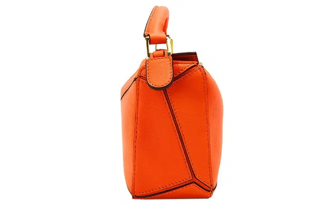 LOEWE Puzzle