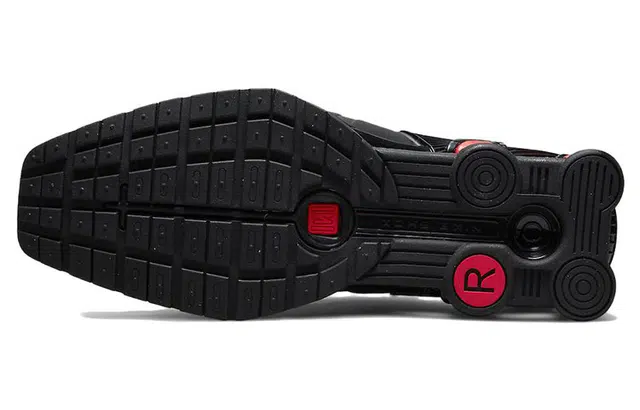 Martine rose x Nike Shox R4