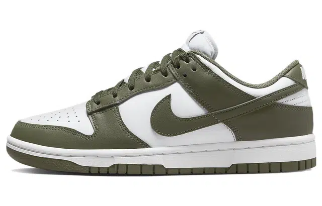 Nike Dunk Low "Medium Olive" Wmns