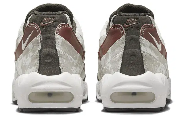 Nike Air Max 95 Social FC