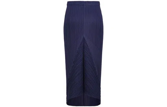 PLEATS PLEASE ISSEY MIYAKE FW22
