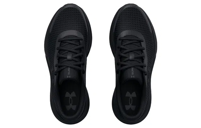 Under Armour Surge 3