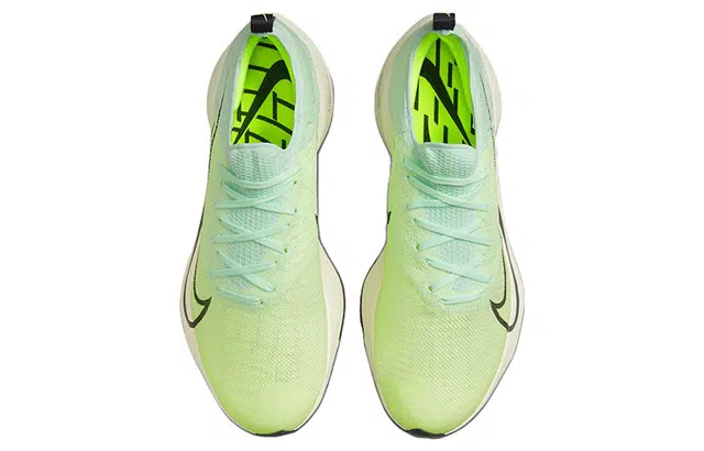 Nike Air Zoom Tempo Next