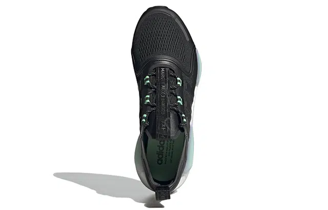 adidas originals NMD_R1 V3