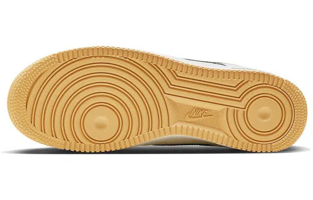 Nike Air Force 1 Low White Yellow Black