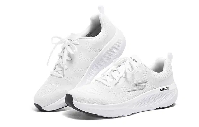 Skechers GO RUN Elevate