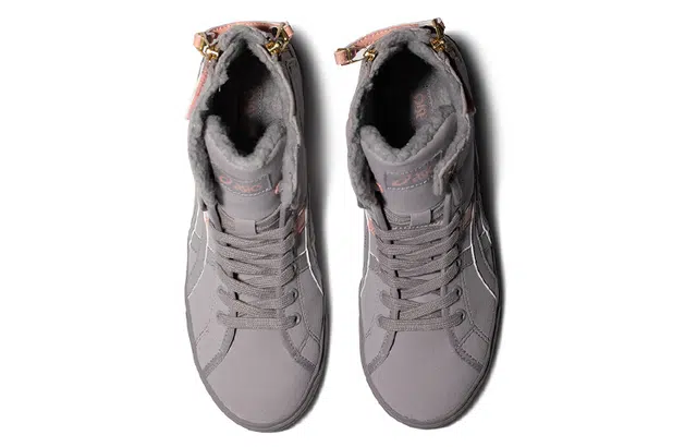 Asics Double Clutch