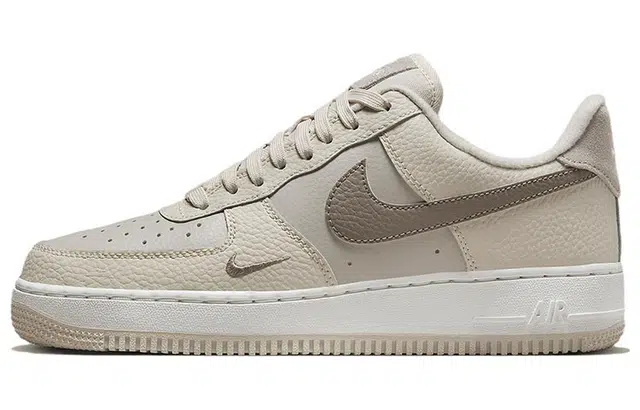 Nike Air Force 1 Low "Fossil"