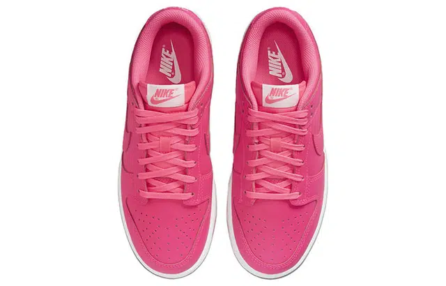 Nike Dunk Low Hot Pink