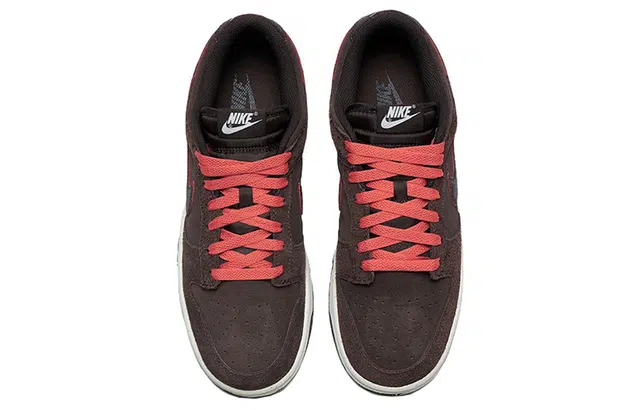 Nike Dunk Low "Baroque Brown"