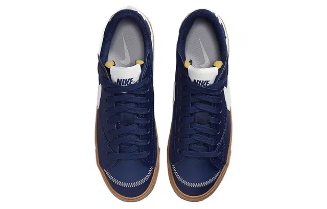 Nike Blazer Low Jumbo "Navy Gum"