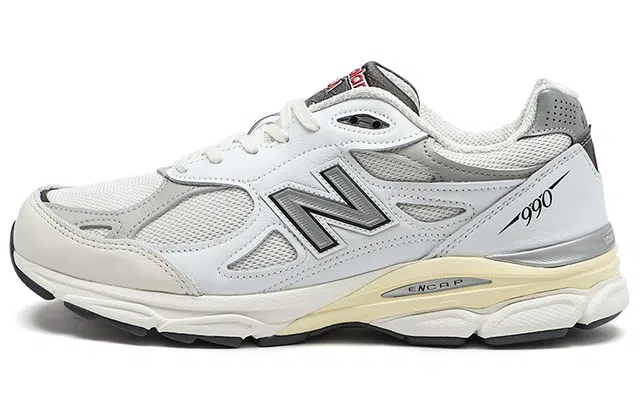 New Balance Teddy MadeNB 990 V3