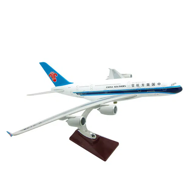 A380 29cm