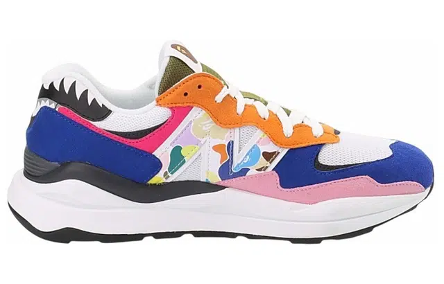 A BATHING APE x New Balance NB 5740