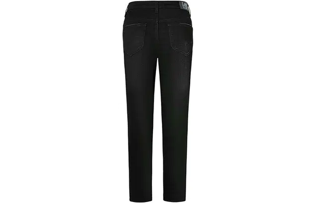 Lee FW22
