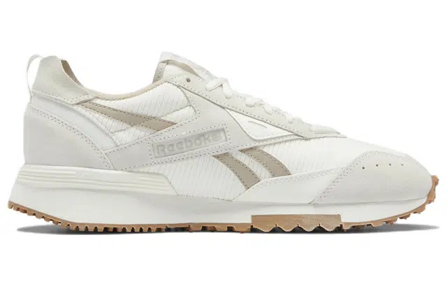 Reebok LX2200