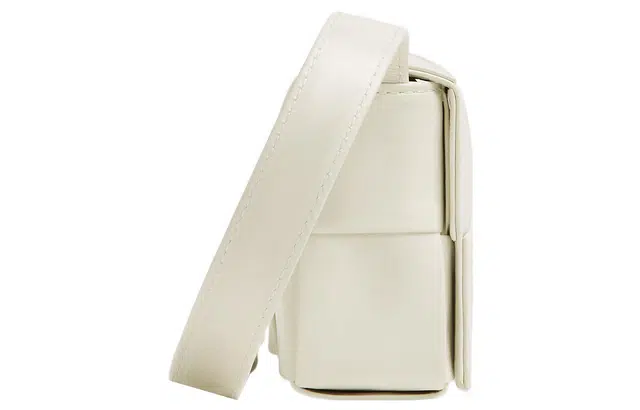 Bottega Veneta CASSETTE intreccio6