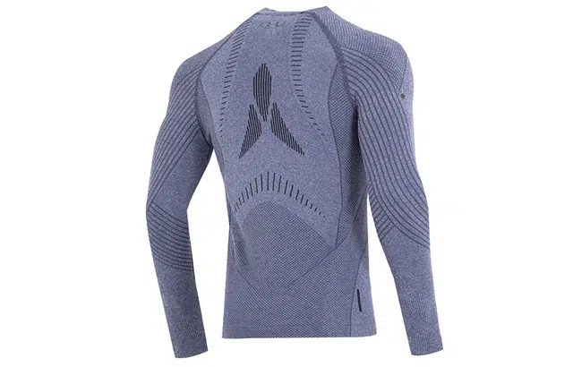 Under Armour T