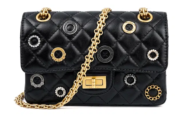 CHANEL 2.55