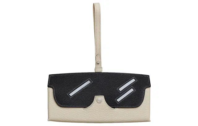 HERMES In The Loop Wink Mysore