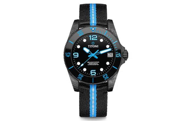 TITONI 600 42mm 83600 C-BL-256