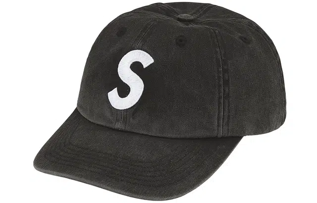 Supreme 6-Panel