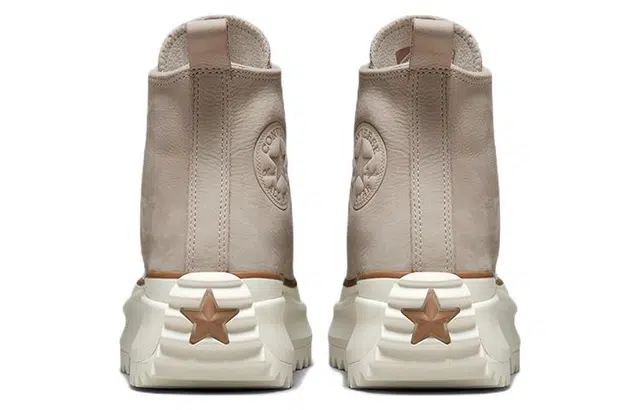 Converse Run Star Hike