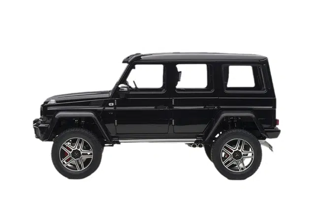 AUTOart 118 G500 4X4 SUV