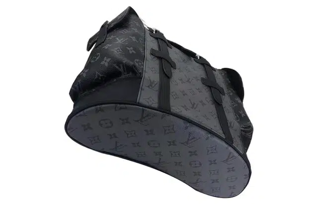 LOUIS VUITTON CHRISTOPHER MM
