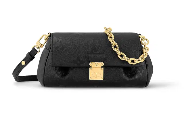 Louis Vuitton Favorite Black