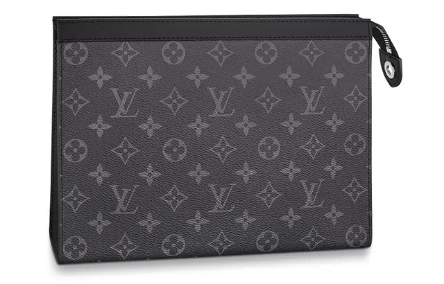 LOUIS VUITTON Pochette Voyage
