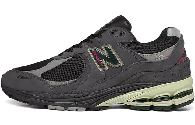 New Balance 2002R Grey Black