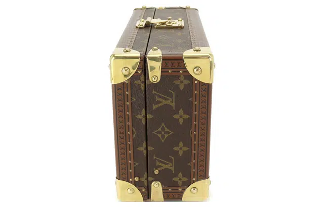 LOUIS VUITTON Coffret 8 35
