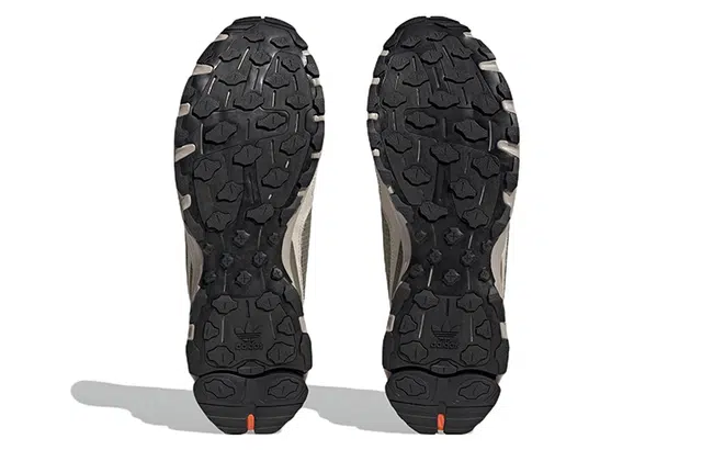 adidas originals Shadowturf