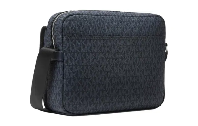Michael Kors MK Cooper Camera Bag Navy
