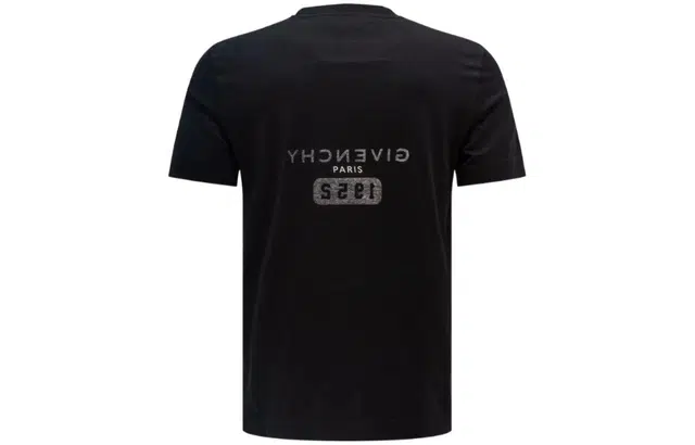 Givenchy FW22 T