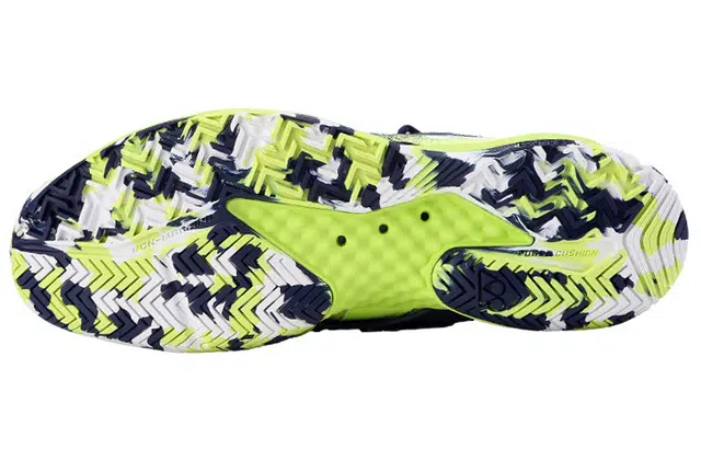 YONEX F4